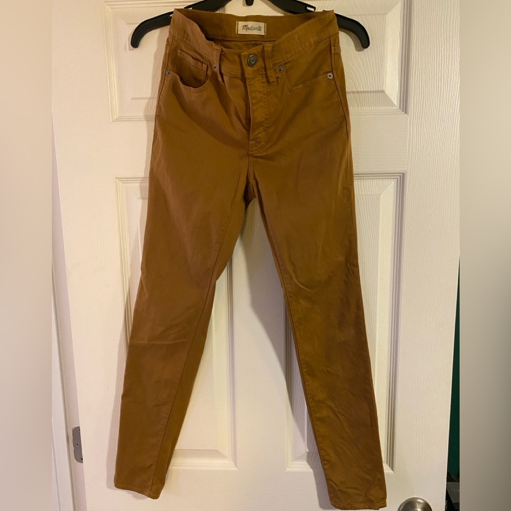 Madewell 9’’ High Rise Skinny Tan Jeans. Size 26